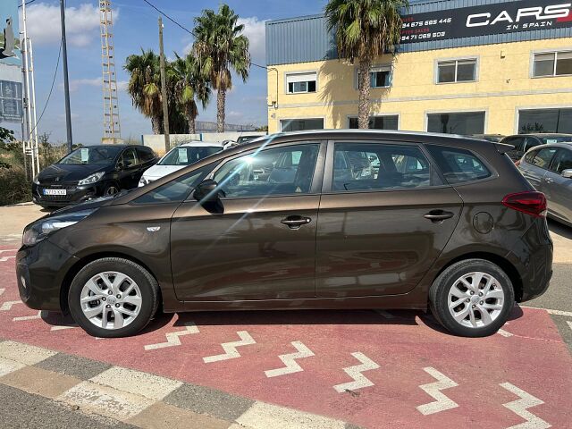 KIA CARENS CONCEPT 1.7 VGT CRDI SPANISH LHD IN SPAIN ONLY 65000 MILES SUPER 2019